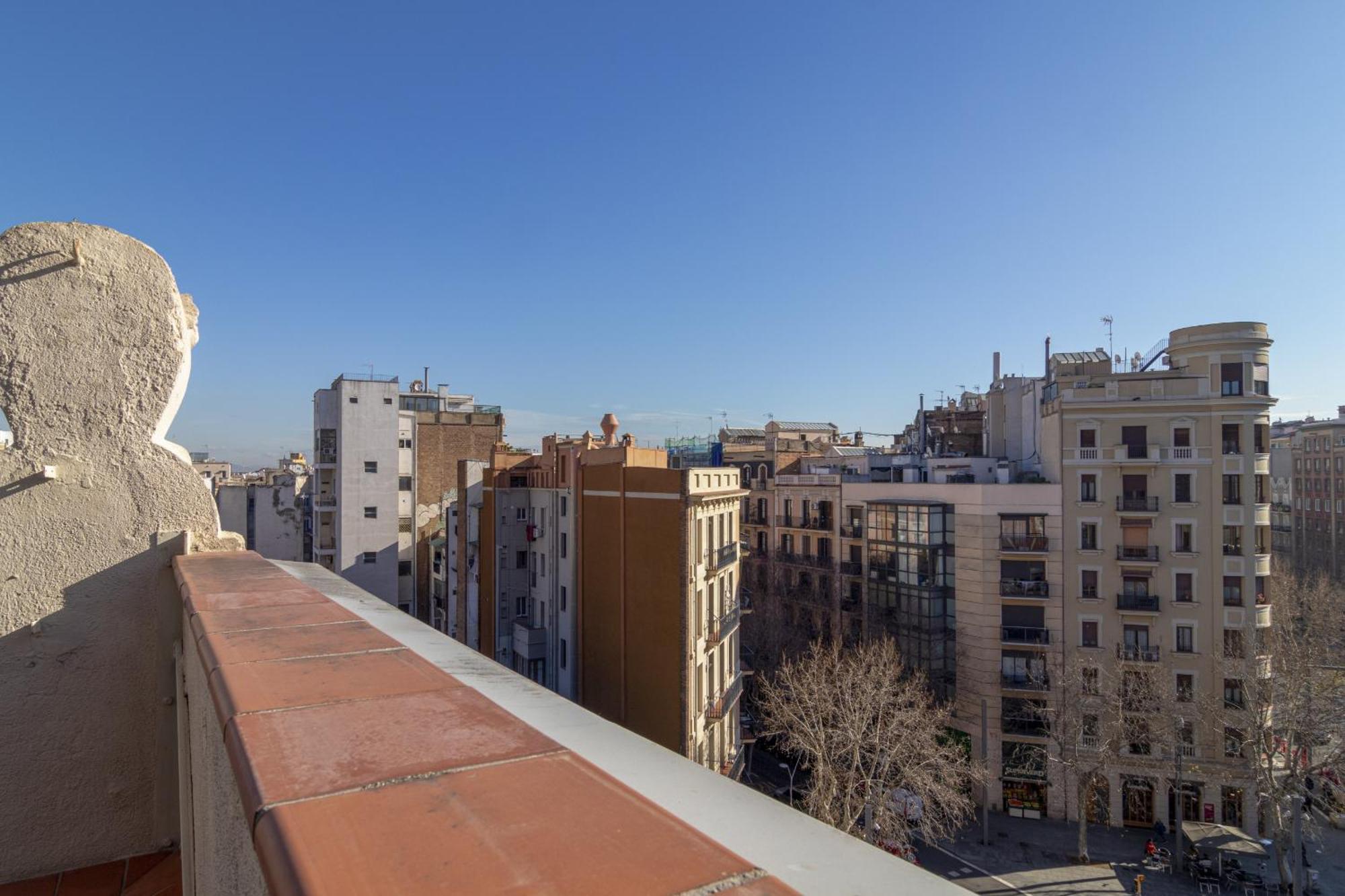 Friendly Parlament * Barcelona