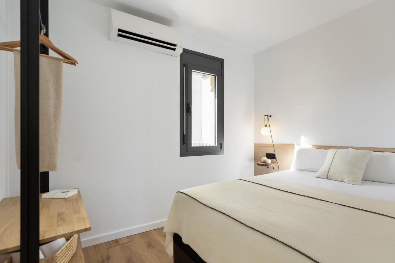 Friendly Parlament Apartment Barcelona